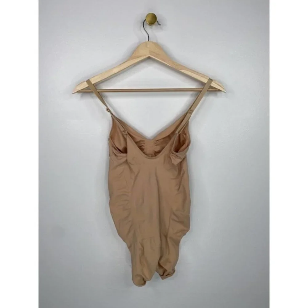 SKIMS Seamless Sculpt Sculpting Women's Bodysuit Clay Size: 4XL/5XL NWOT - Picture 5 of 6